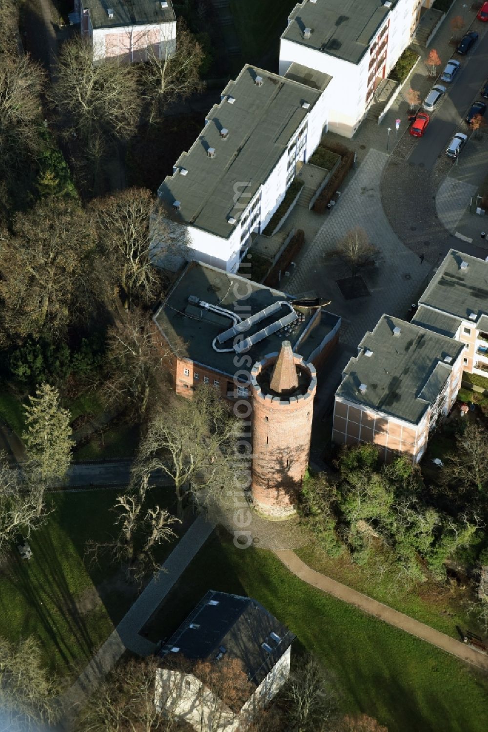 Aerial image Bernau - Tower building on Gruenstrasse the rest of the former historic city walls in Bernau bei Berlin in the state Brandenburg