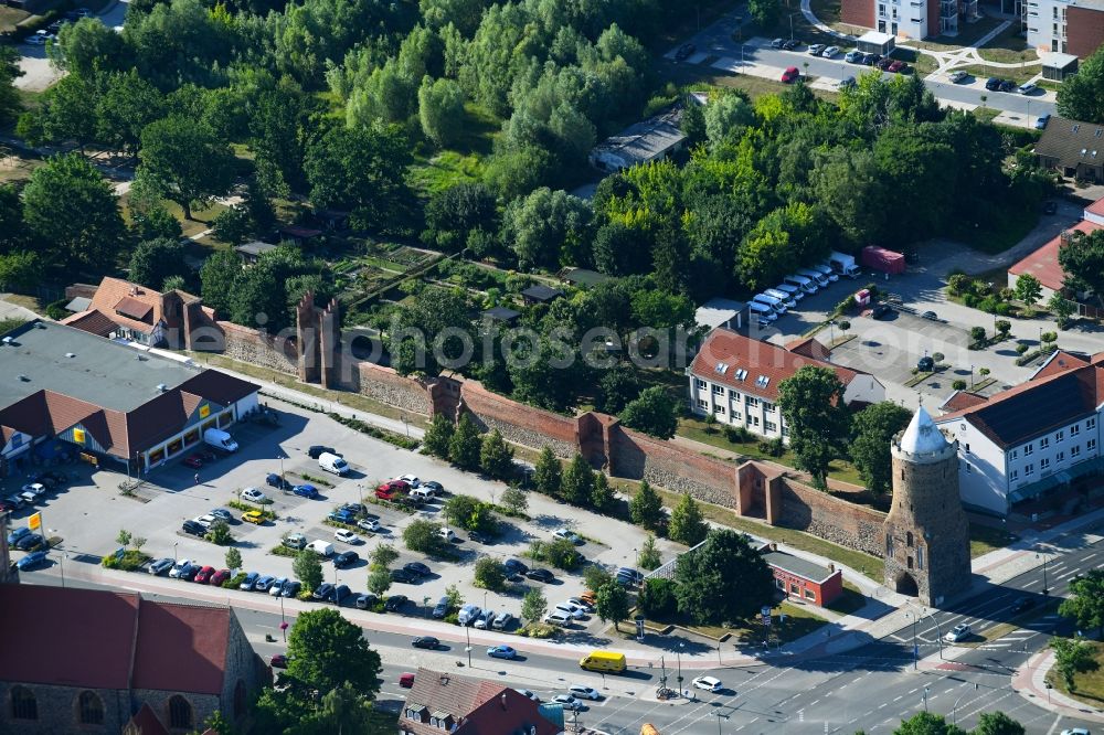 Aerial image Prenzlau - Tower building Stettiner Tor on Stettiner Strasse the rest of the former historic city walls in Prenzlau in the state Brandenburg, Germany