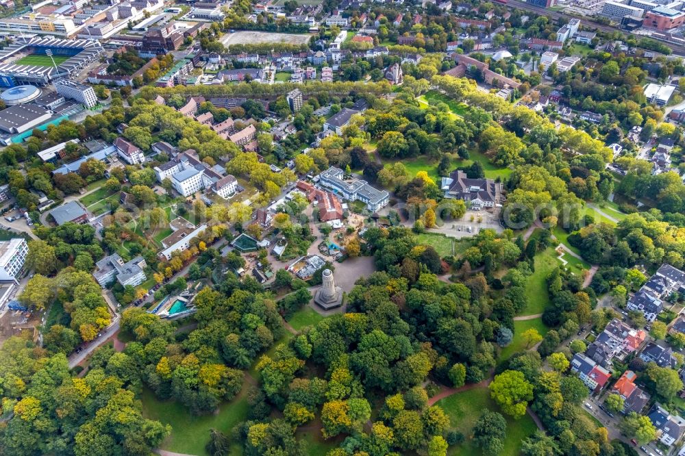 Aerial photograph Bochum - Tower building of the Bismarck tower - observation tower in the district Innenstadt in Bochum in the state North Rhine-Westphalia, Germany