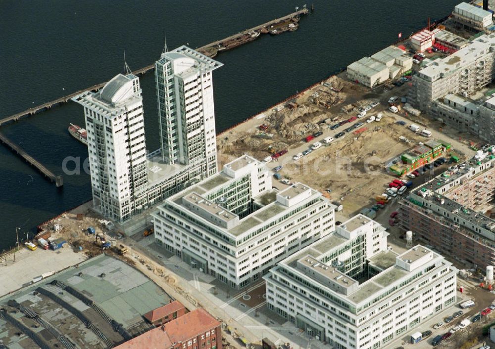 Aerial image Berlin - Treptow - Twin-Towers-Bürohausbau in Berlin-Treptow.