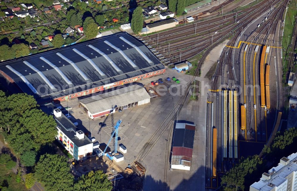 Aerial photograph Berlin - Operating workshop Friedrichsfelde for metro trains of the BVG in Berlin - Lichtenberg. The depot station near Franz Mett Strasse is used for minor maintenance and repair works on the subway trains