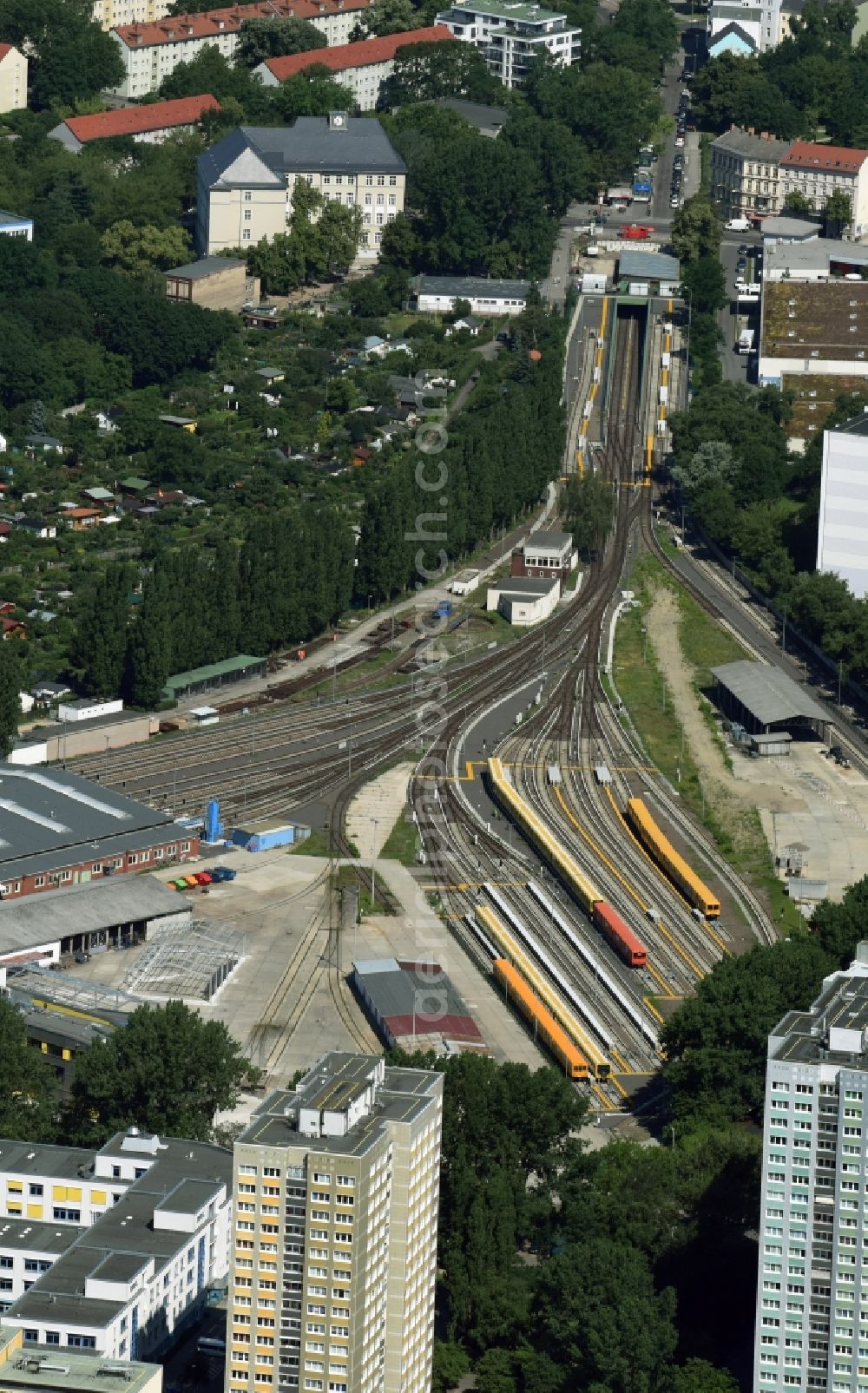 Berlin from above - Operating workshop Friedrichsfelde for metro trains of the BVG in Berlin - Lichtenberg. The depot station near Franz Mett Strasse is used for minor maintenance and repair works on the subway trains