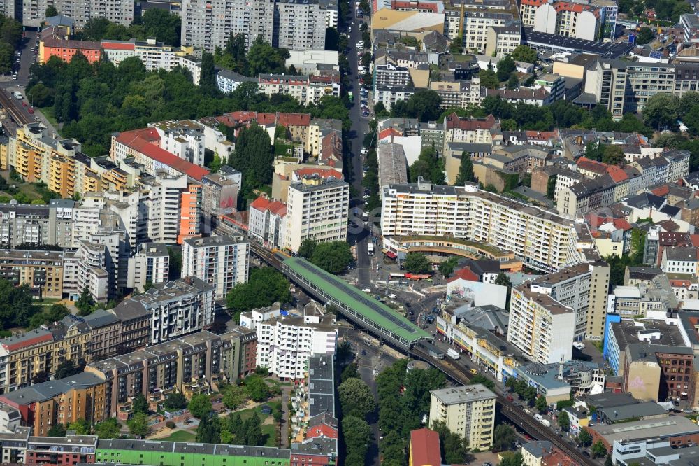 Berlin from the bird's eye view: The Underground train station Kottnusser Tor is surrounded by the library Adalbertstreet and the Kreuzberg Merkezi, the centre of the district