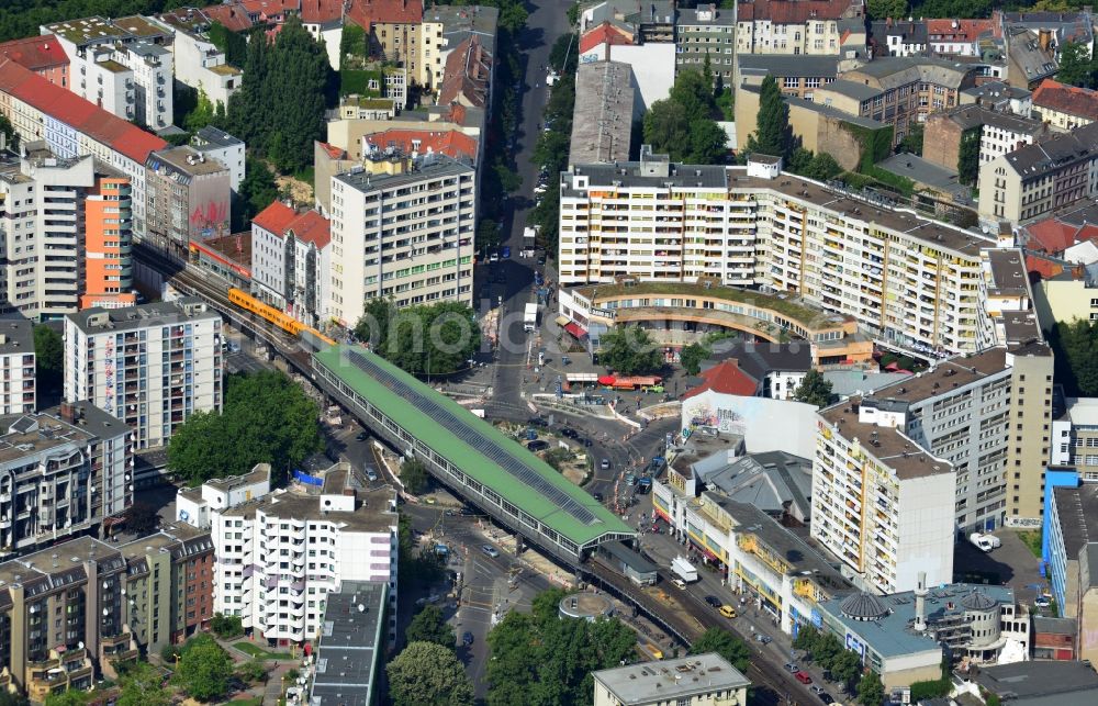 Aerial image Berlin - The Underground train station Kottnusser Tor is surrounded by the library Adalbertstreet and the Kreuzberg Merkezi, the centre of the district