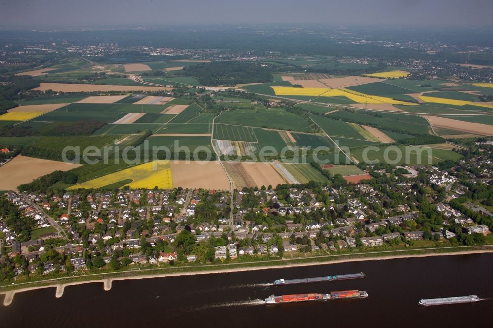 Düsseldorf from above - View of the shore of the river Rhine in Duesseldorf in the state North Rhine-Westphalia