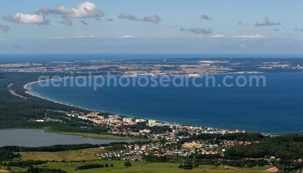 Aerial photograph Binz - View of the shore of the Baltic Sea in Binz on the island Ruegen in Mecklenburg-West Pomerania