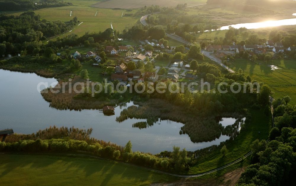 Rechlin from the bird's eye view: View of the bank of the lake Sumpfsee in Rechlin in the state Mecklenburg-West Pomerania