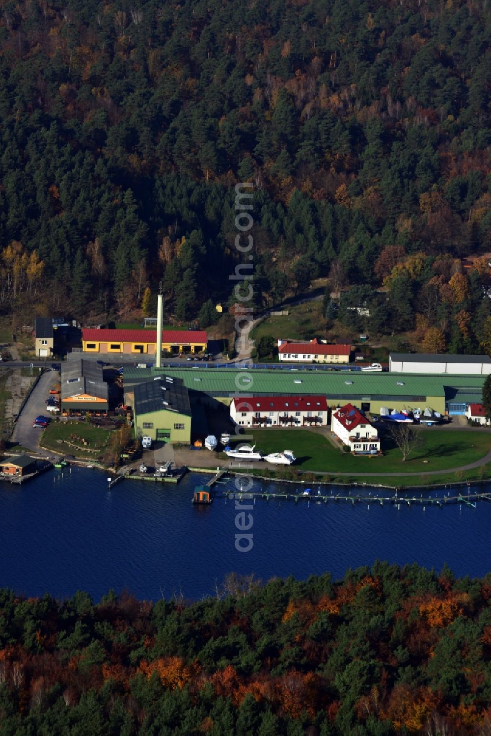 Joachimsthal from the bird's eye view: View of the bank of the lake Werbellinsee in Joachimsthal in the state Brandenburg