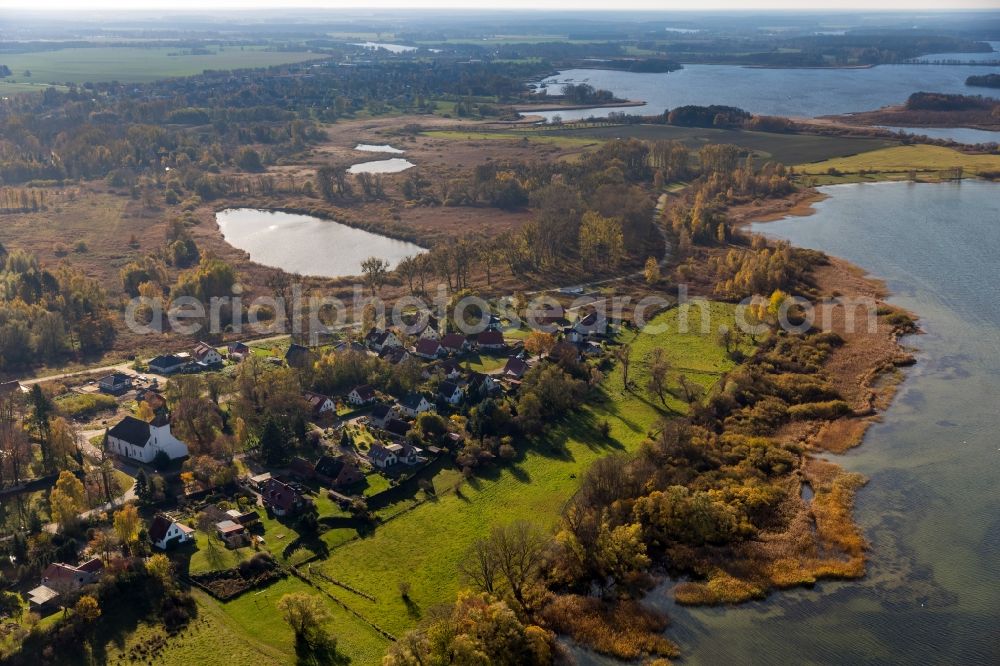 Rechlin OT Rechlin Nord from above - View of the bank of the lake Mueritz in the district of Rechlin Nord in Rechlin in the state Mecklenburg-West Pomerania