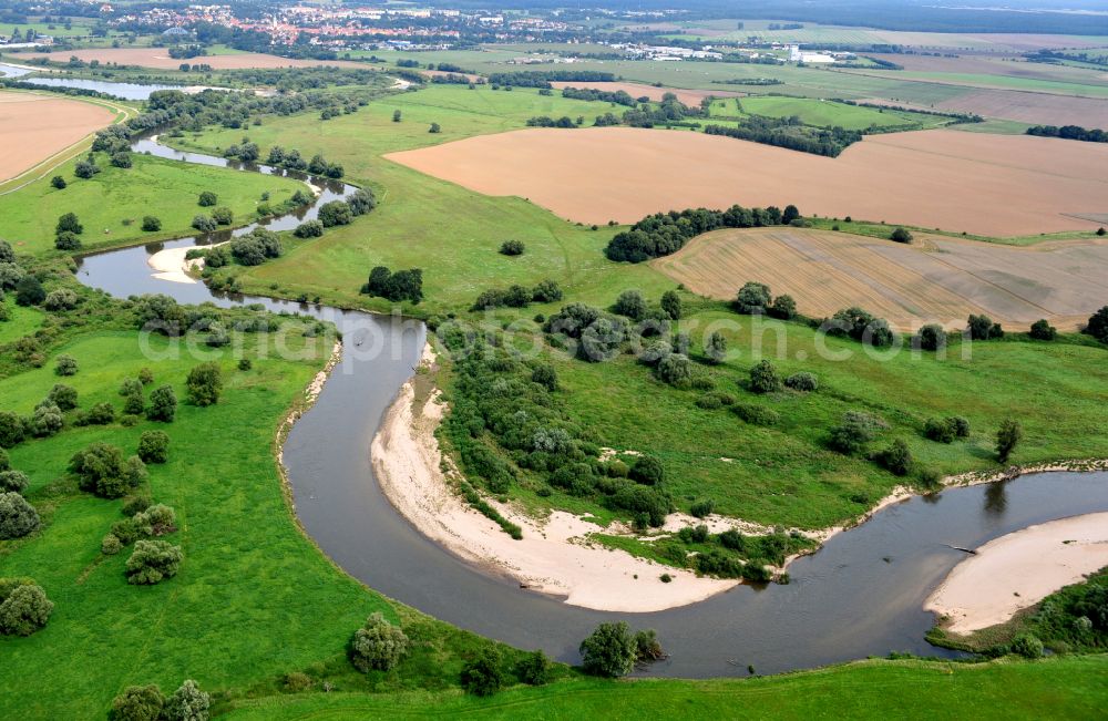 Bad Düben from the bird's eye view: Shore areas exposed by low-water level riverbed of Mulde in Bad Dueben in the state Saxony, Germany