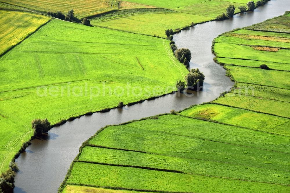 Aerial photograph Breiholz - Curved loop of the riparian zones on the course of the river Eider in Breiholz in the state Schleswig-Holstein