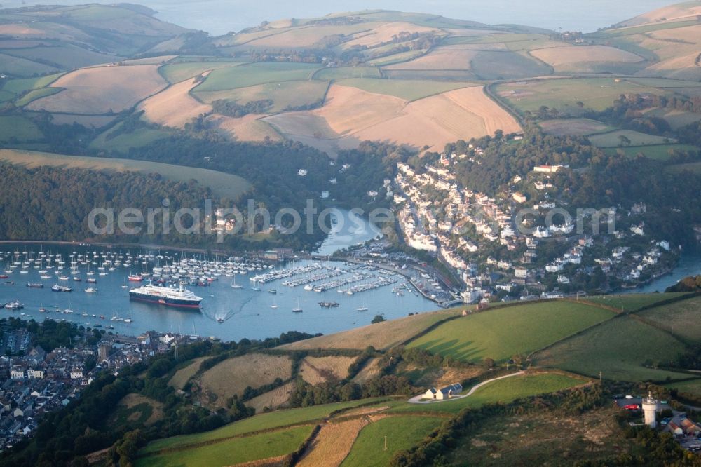 Aerial photograph Dartmouth - Riparian areas along the river mouth of Dart river in Dartmouth in England, United Kingdom