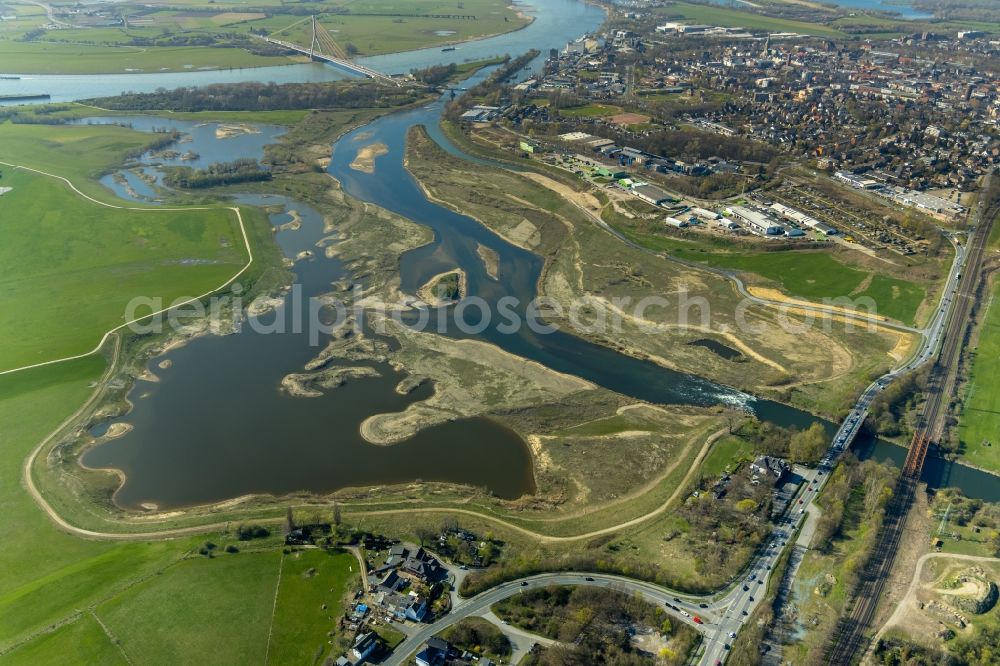 Aerial image Wesel - Riparian areas along the river mouth of Lippe in Wesel in the state North Rhine-Westphalia, Germany