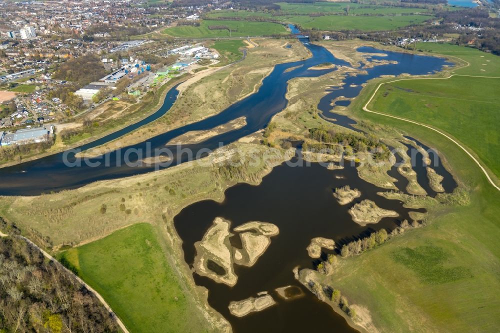 Aerial image Wesel - Riparian areas along the river mouth of Lippe in Wesel in the state North Rhine-Westphalia, Germany