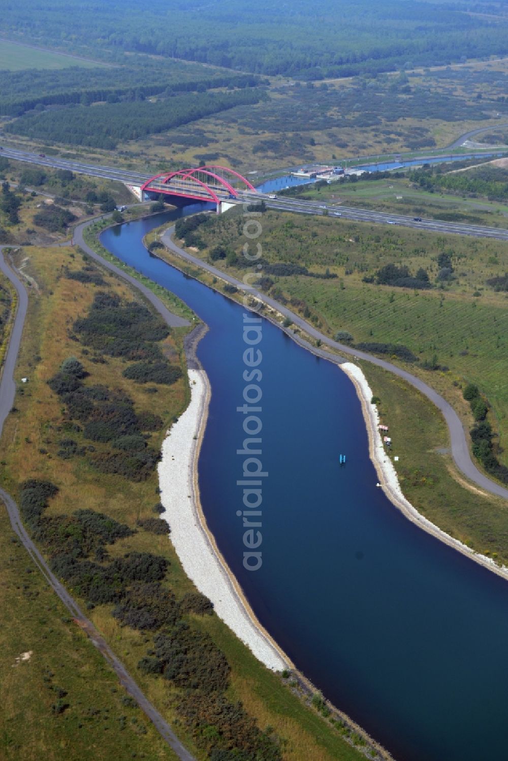 Aerial photograph Grosspösna - Riparian zones on the course of the river der Auenhainer Bucht in Grosspoesna in the state Saxony