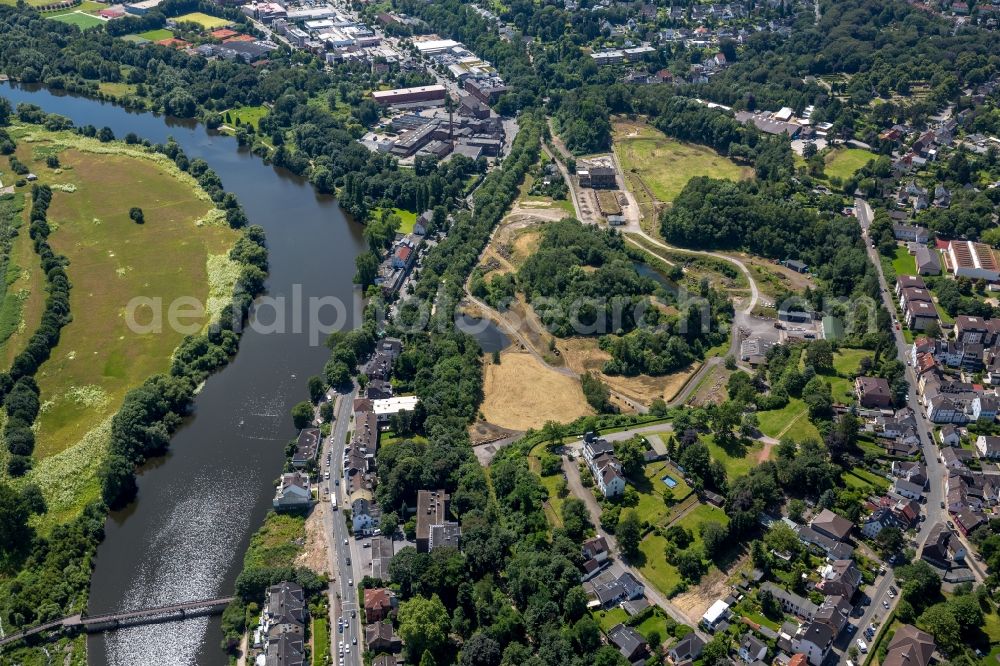 Mülheim an der Ruhr from above - Riparian zones on the course of the river the former quarry Rauen in Muelheim on the Ruhr in the state North Rhine-Westphalia