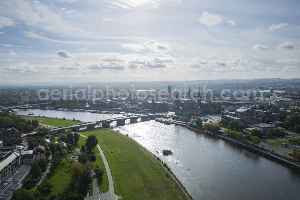 Dresden from above - Riparian zones on the course of the river of the River Elbe in the district Altstadt in Dresden in the state Saxony, Germany