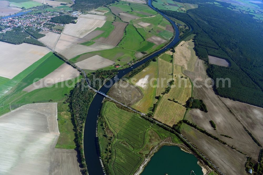 Aerial image Ihleburg - Riparian zones on the course of the river Elbe-Havel-Kanal in Ihleburg in the state Saxony-Anhalt, Germany