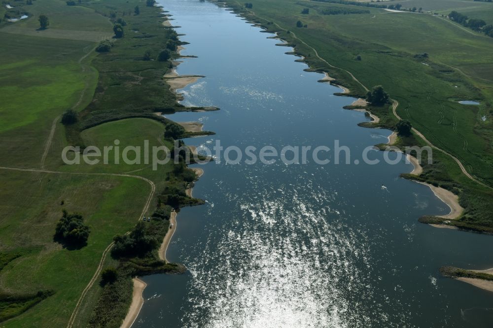 Aerial photograph Hämerten - Riparian zones on the course of the river Elbe in Haemerten in the state Saxony-Anhalt