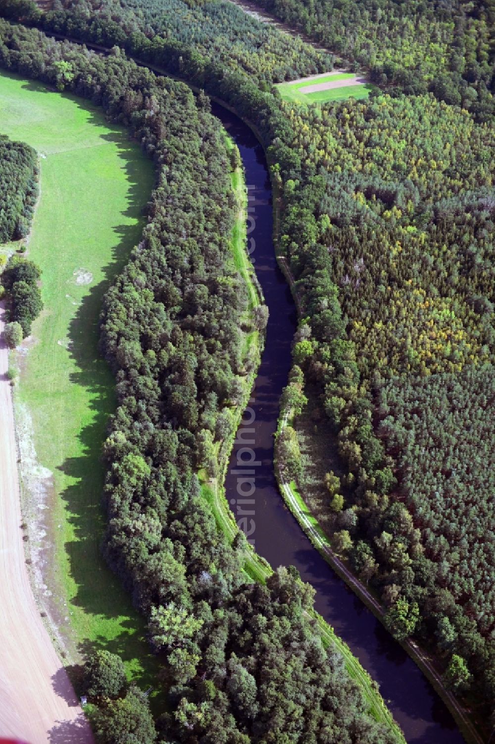 Aerial image Möderitz - Riparian zones on the course of the river of Elde in Moederitz in the state Mecklenburg - Western Pomerania, Germany