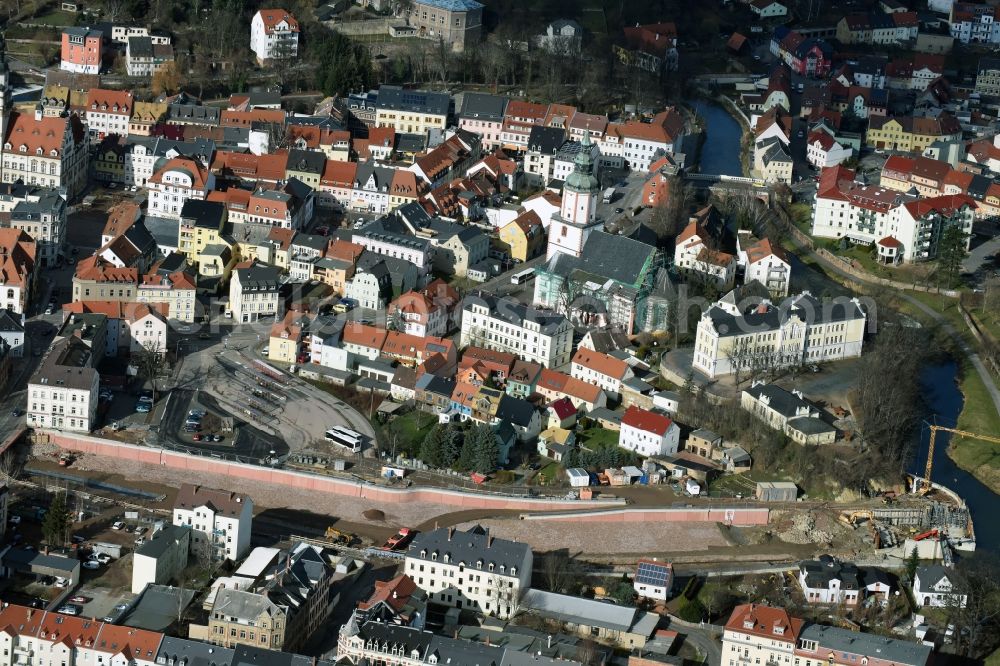 Aerial photograph Döbeln - Expansion and securing construction sites to the shore areas of the river course of Flutmulde in Doebeln in Saxony