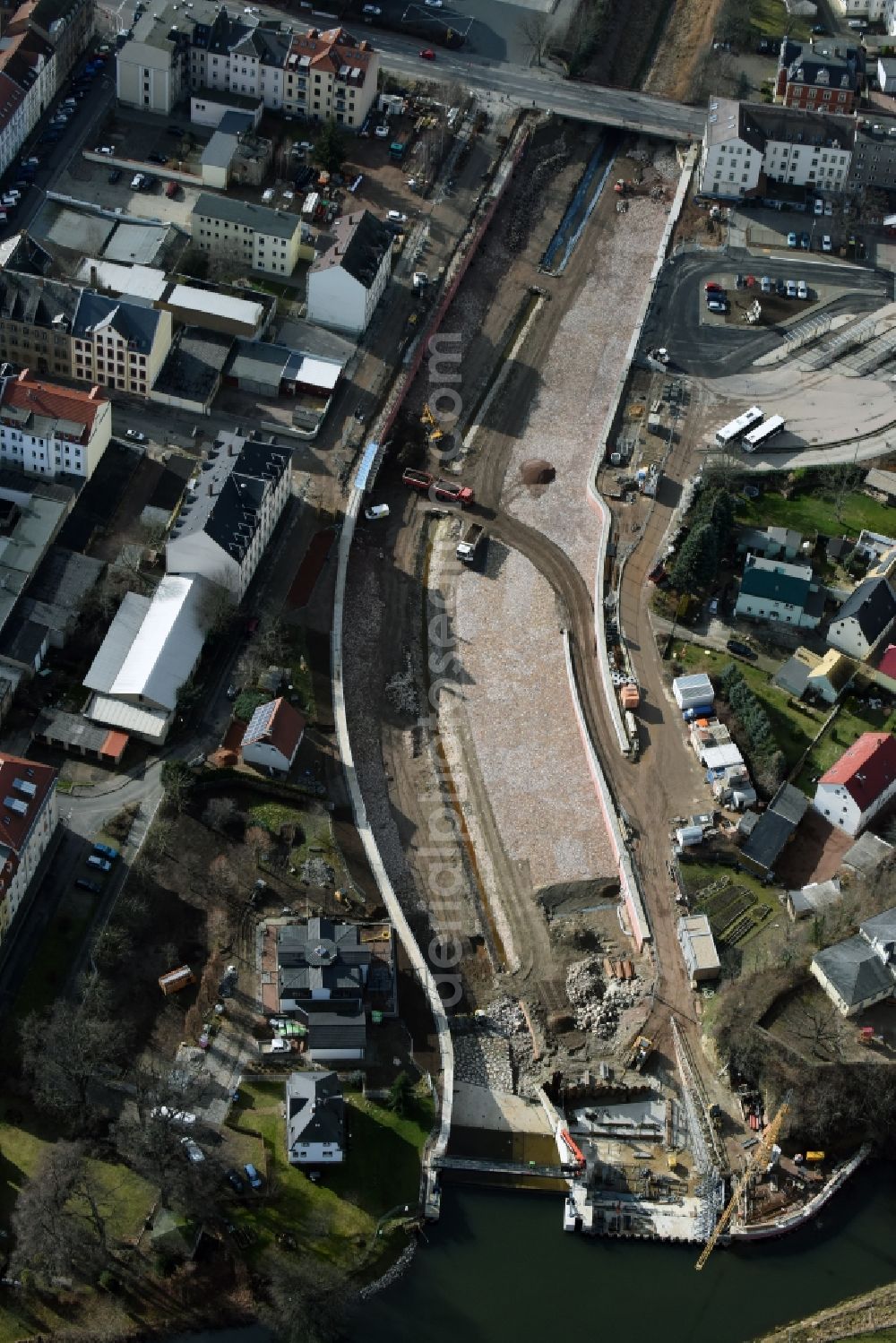 Aerial image Döbeln - Expansion and securing construction sites to the shore areas of the river course of Flutmulde in Doebeln in Saxony