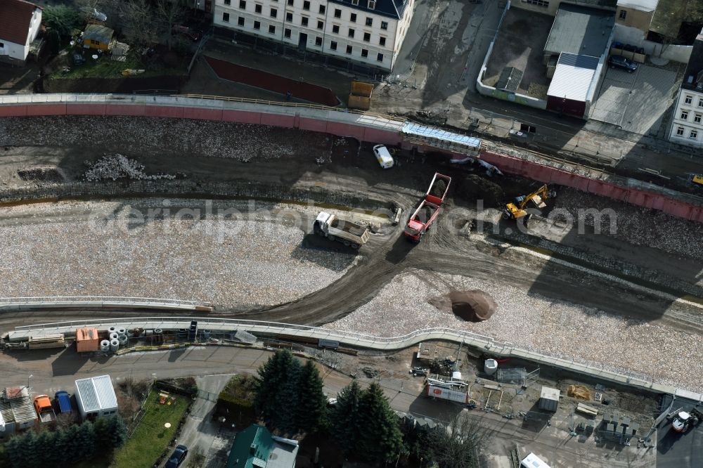 Döbeln from above - Expansion and securing construction sites to the shore areas of the river course of Flutmulde in Doebeln in Saxony