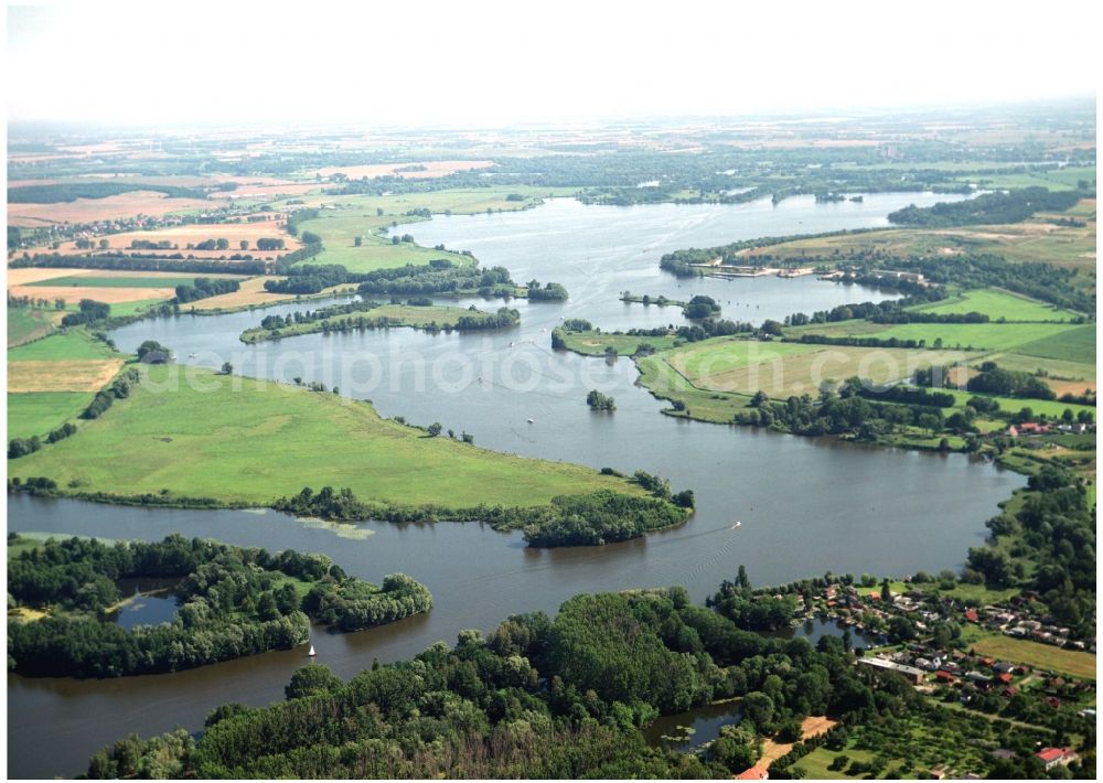 Groß Kreutz (Havel) from above - Riparian zones on the course of the river der Havel in Gross Kreutz (Havel) in the state Brandenburg