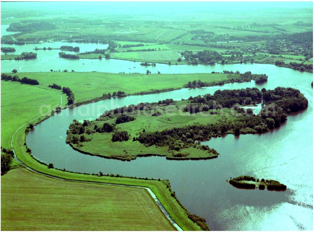 Aerial photograph Groß Kreutz (Havel) - Riparian zones on the course of the river der Havel in Gross Kreutz (Havel) in the state Brandenburg