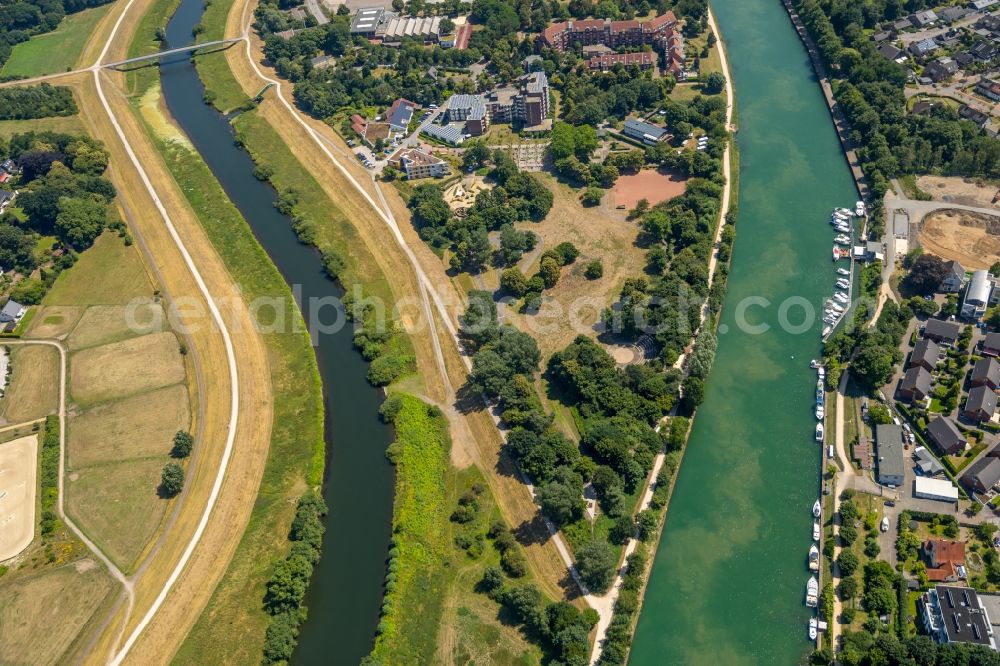 Dorsten from above - Riparian zones on the course of the river of Lippe in Dorsten in the state North Rhine-Westphalia, Germany