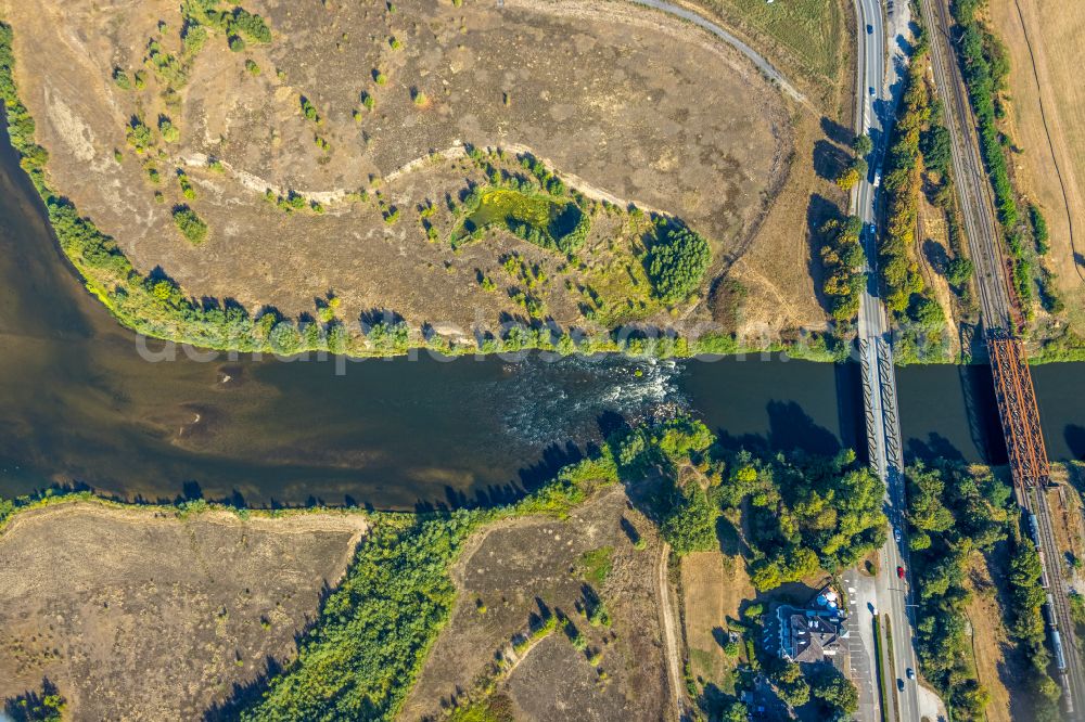 Aerial image Wesel - Riparian zones on the course of the river Lippe with fish pass in Wesel in the state North Rhine-Westphalia