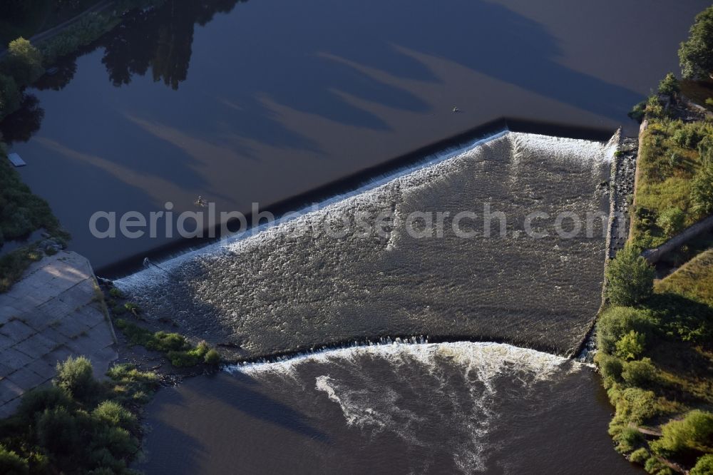 Aerial photograph Dehnitz - Riparian zones on the course of the river der Mulde in Dehnitz in the state Saxony