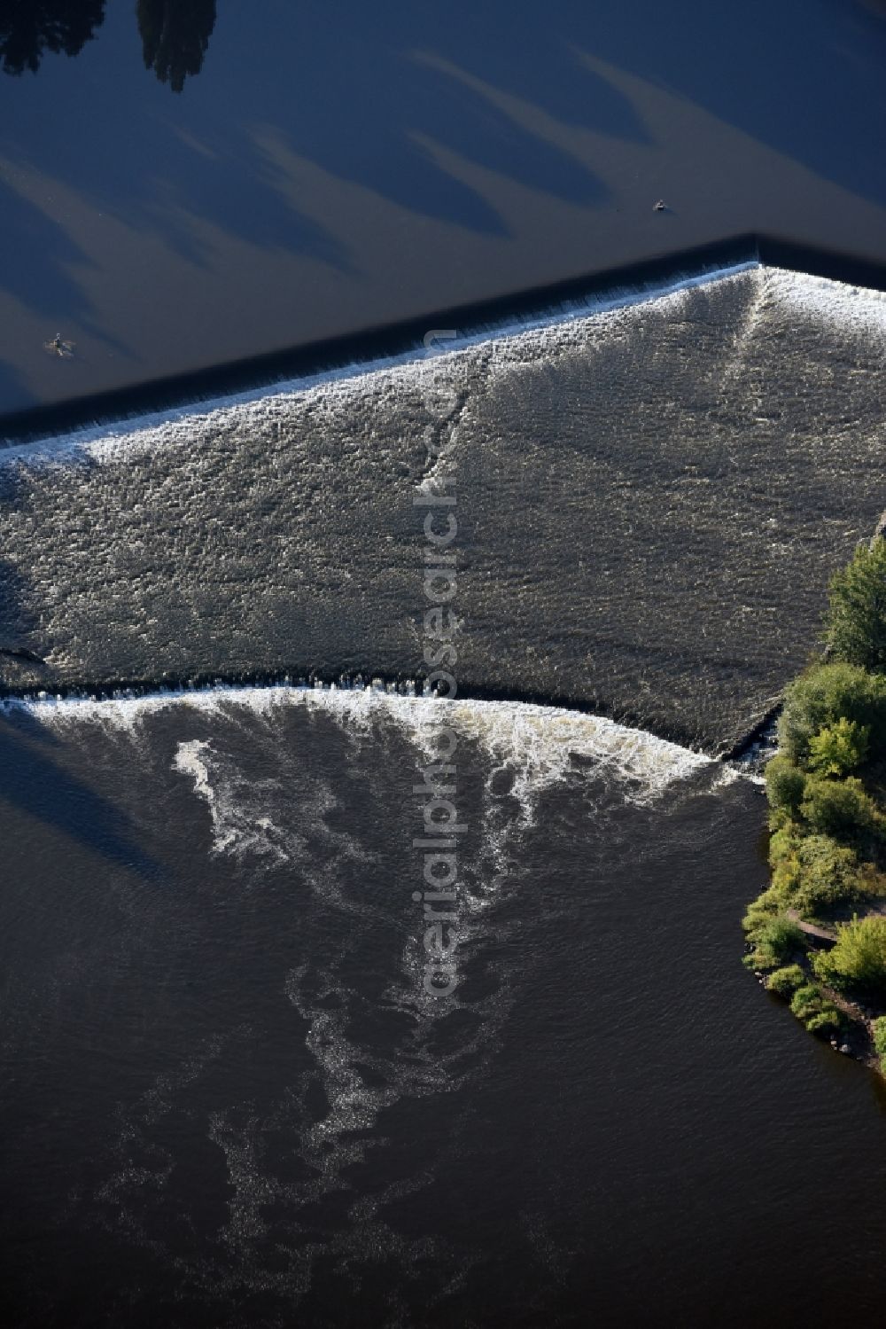 Dehnitz from above - Riparian zones on the course of the river der Mulde in Dehnitz in the state Saxony