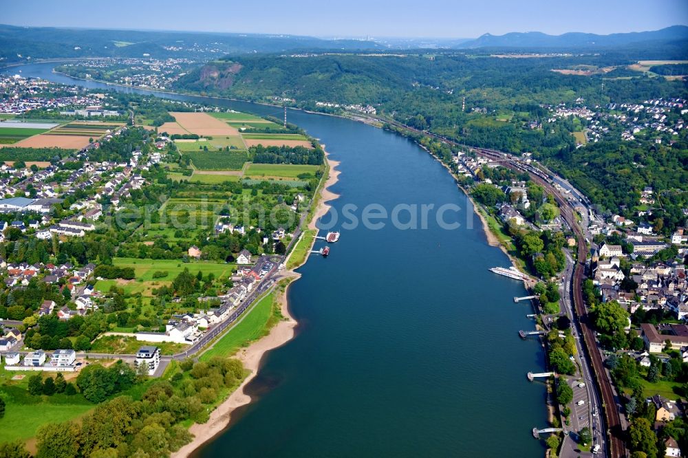 Aerial photograph Dattenberg - Riparian zones on the course of the river of the Rhine river in Dattenberg in the state Rhineland-Palatinate, Germany