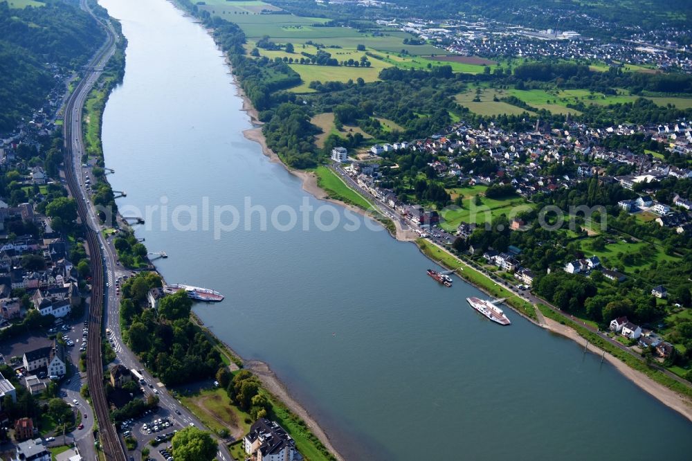 Aerial image Linz am Rhein - Riparian zones on the course of the river of the Rhine river in Linz am Rhein in the state Rhineland-Palatinate, Germany