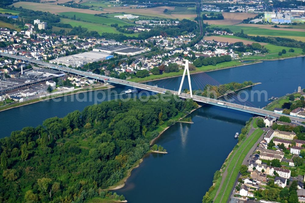 Weißenthurm from above - Riparian zones on the course of the river of the Rhine river in Weissenthurm in the state Rhineland-Palatinate, Germany