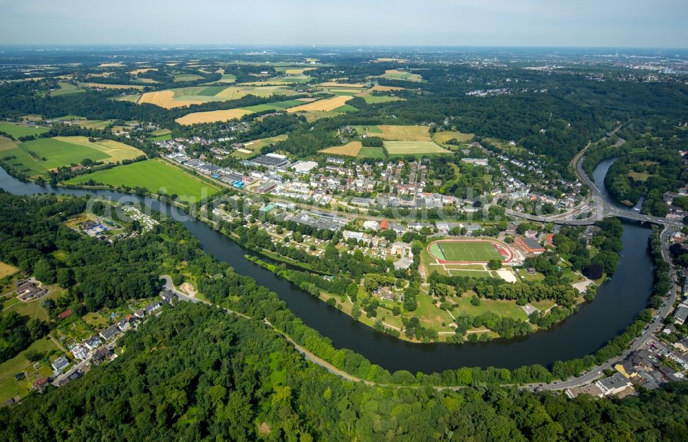 Aerial image Essen - Riparian zones on the course of the river der Ruhr in Essen in the state North Rhine-Westphalia