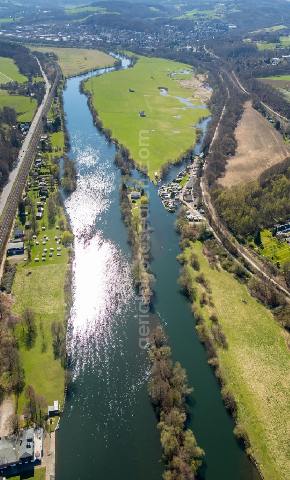 Aerial image Witten - Riparian zones on the course of the river the Ruhr in the district Bommern in Witten in the state North Rhine-Westphalia