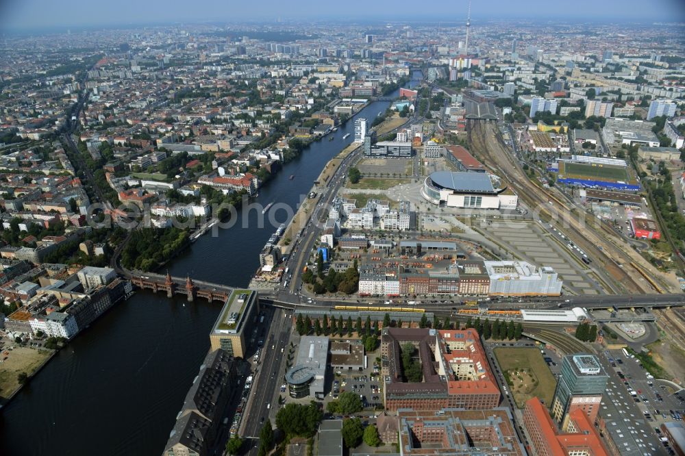 Berlin from above - Shore areas on the Spree flux flow between Oberbaumbruecke and the development area Mediaspree on the former east port in Friedrichshain in Berlin