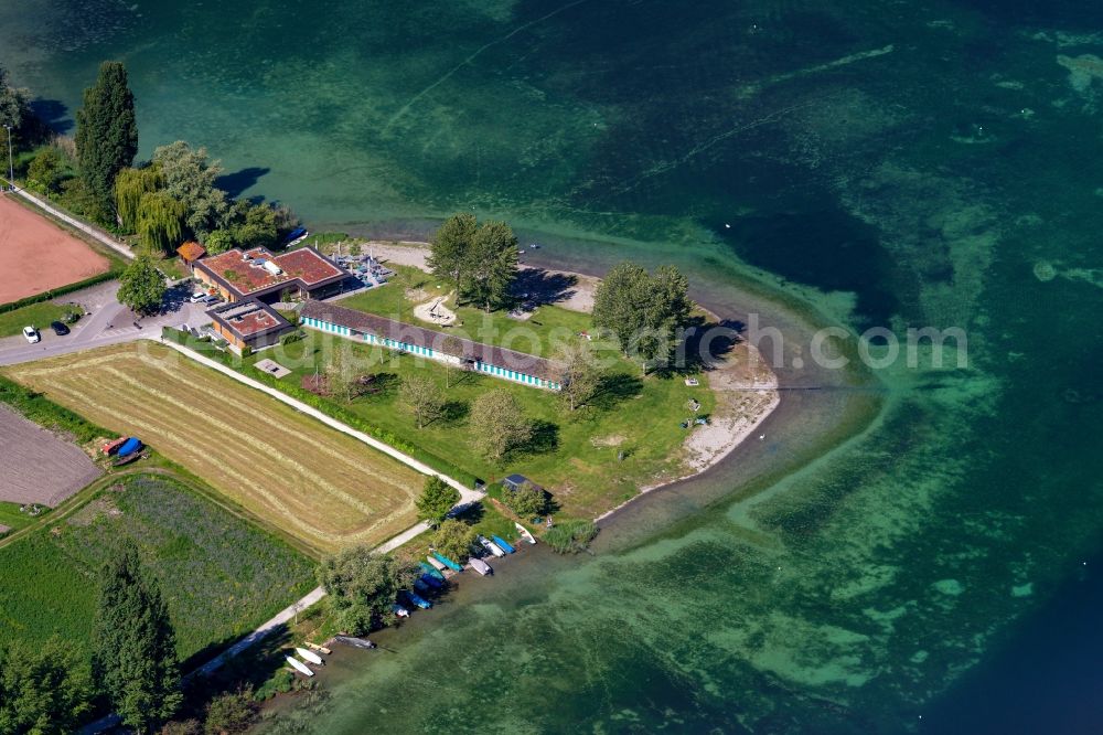 Reichenau from the bird's eye view: Beach areas on the Auf of Bodensee Insel Reichenau in Reichenau in the state Baden-Wuerttemberg, Germany