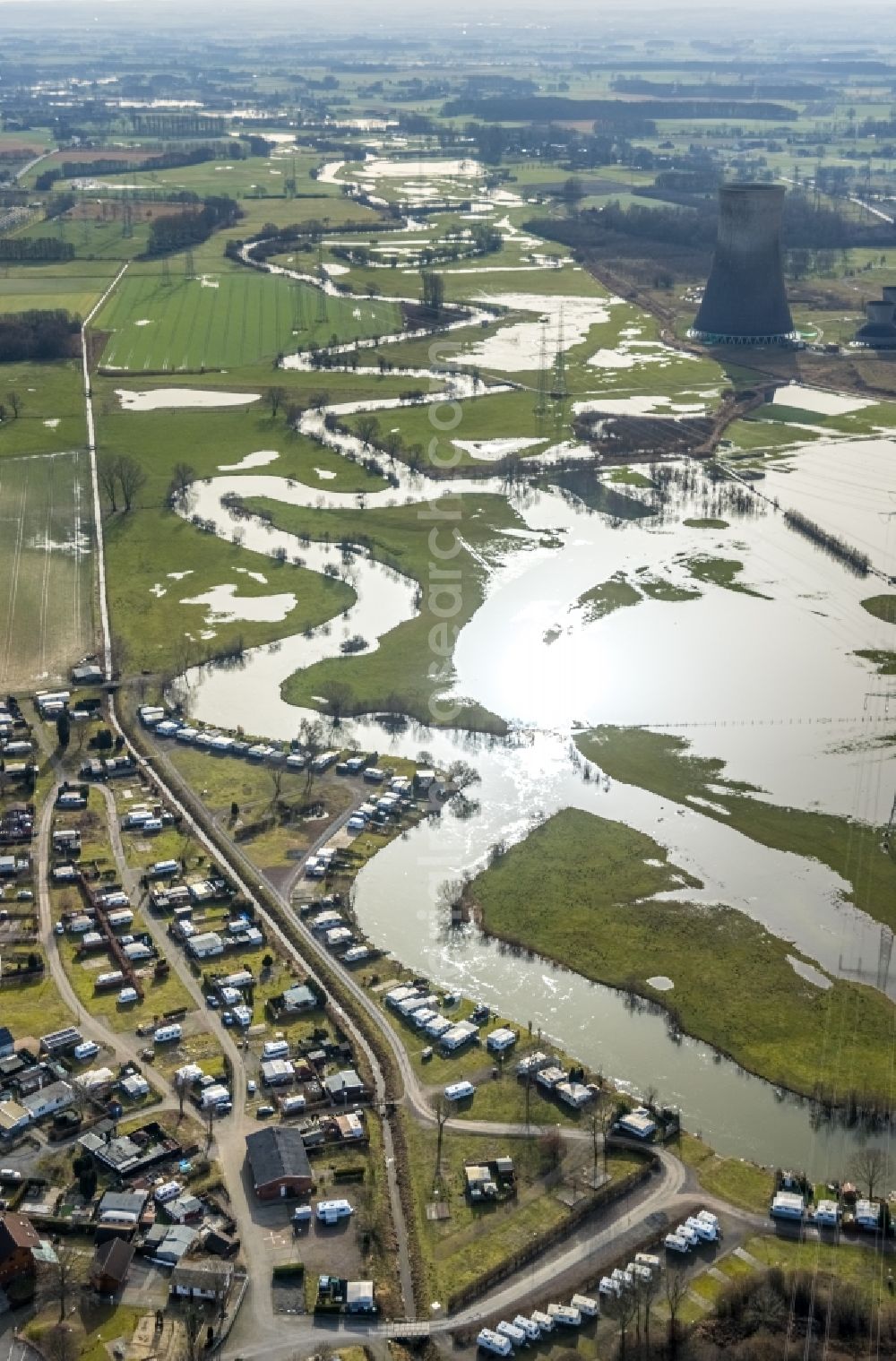 Aerial image Norddinker - Shore areas with flooded by flood level riverbed of Lippe in Schmehauser Mersch in Schmehausen at Ruhrgebiet in the state North Rhine-Westphalia, Germany