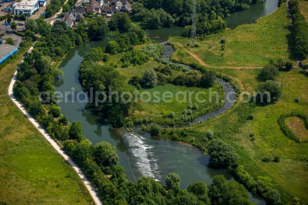 Aerial image Bergkamen, Werne - Curved loop of the riparian zones on the course of the river Lippe in Bergkamen, Werne in the state North Rhine-Westphalia