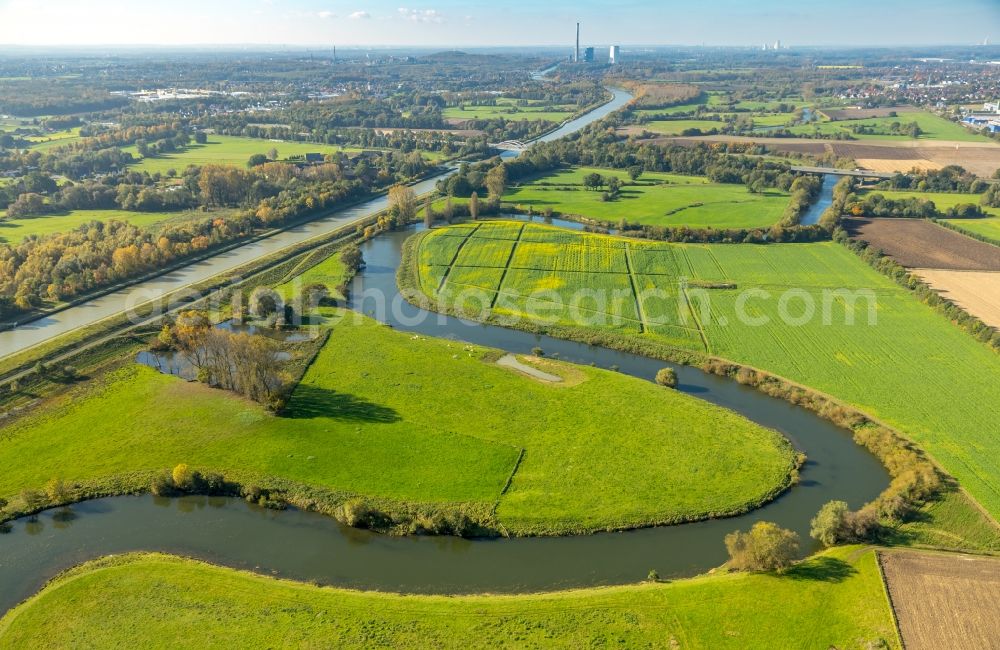 Werne from above - Curved loop of the riparian zones on the course of the river Lippe- in Werne in the state North Rhine-Westphalia, Germany