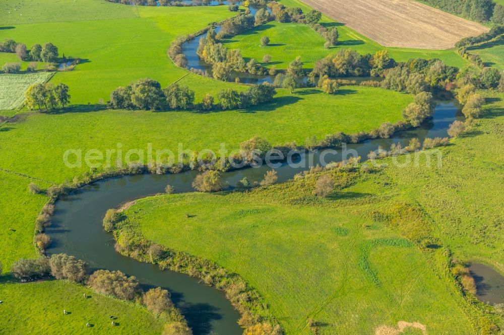 Aerial image Werne - Curved loop of the riparian zones on the course of the river Lippe- in Werne in the state North Rhine-Westphalia, Germany