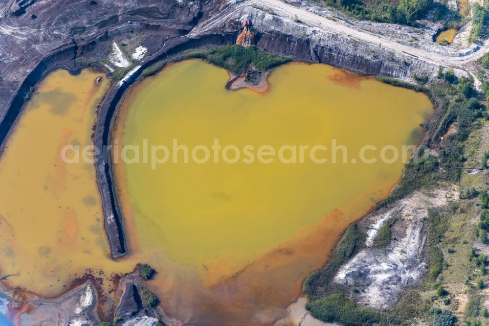 Aerial image Regis-Breitingen - Shore areas of flooded former lignite opencast mine and renaturation lake in Regis-Breitingen in the state Saxony, Germany