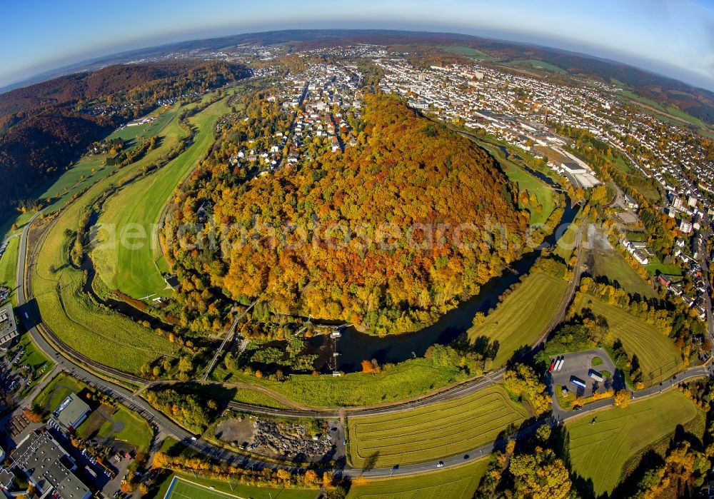 Aerial photograph Arnsberg - Curved ribbons of riparian areas on autumnal colorful Eichholz deciduous forest at the Ruhr arc flux flow in Arnsberg in North Rhine-Westphalia