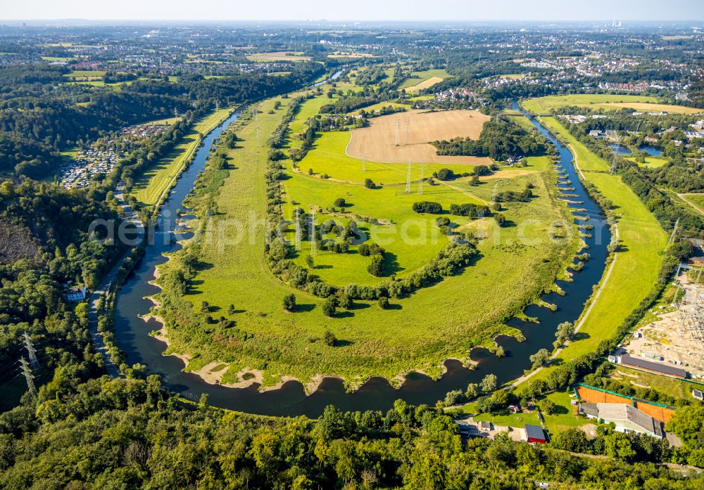 Aerial image Hattingen - Curved loop of the riparian zones on the course of the river Ruhr in Hattingen in the state North Rhine-Westphalia, Germany