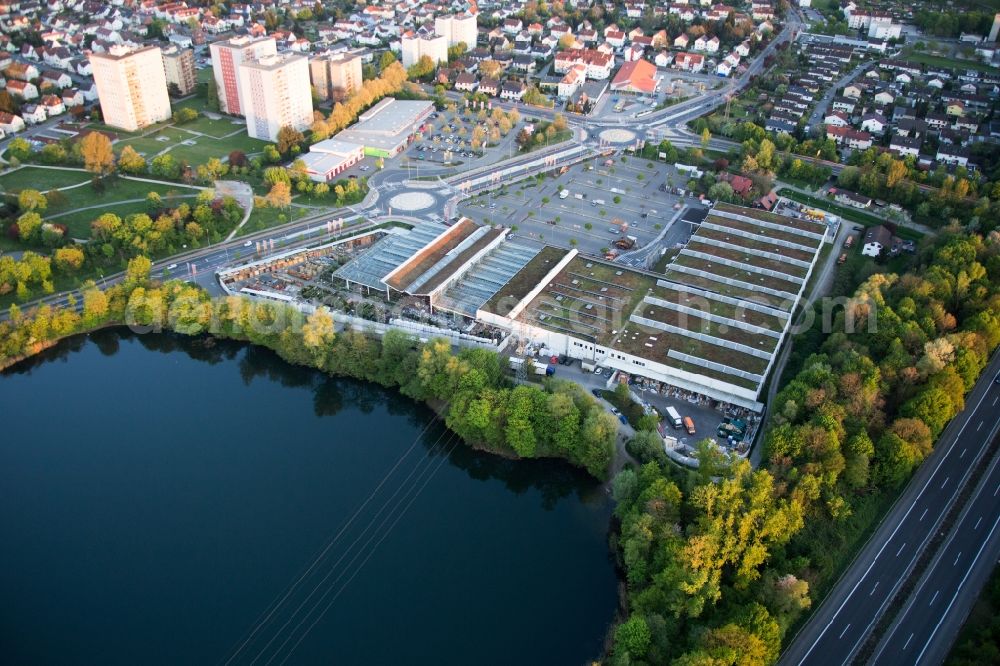 Bensheim from the bird's eye view: Sandy beach areas on the Badesee Bensheim in Bensheim in the state Hesse