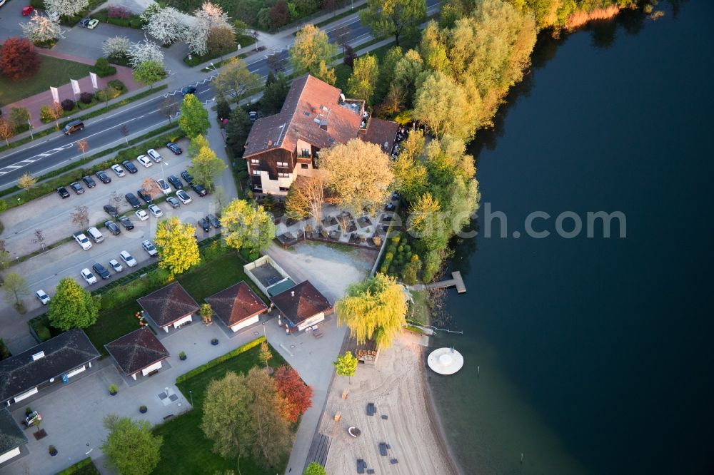 Bensheim from above - Sandy beach areas on the Badesee Bensheim in Bensheim in the state Hesse