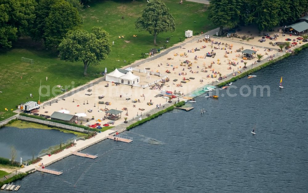 Essen from the bird's eye view: Sandy beach areas on the Baldeneysee in Essen in the state North Rhine-Westphalia, Germany